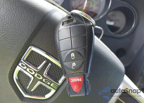 2011 Dodge Challenger Srt8 z USA, uszkodzony, nr VIN 2B3CJ7DJ1BH526594